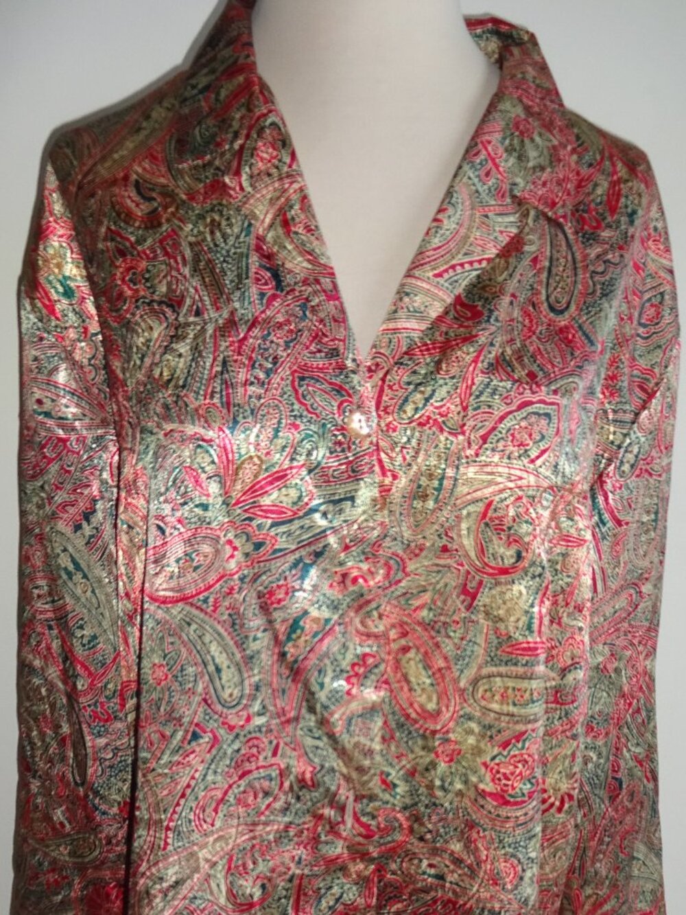 Vintage 1990s Victorias Secret Satin Sleep Shirt Nightshirt L Red Green Paisley